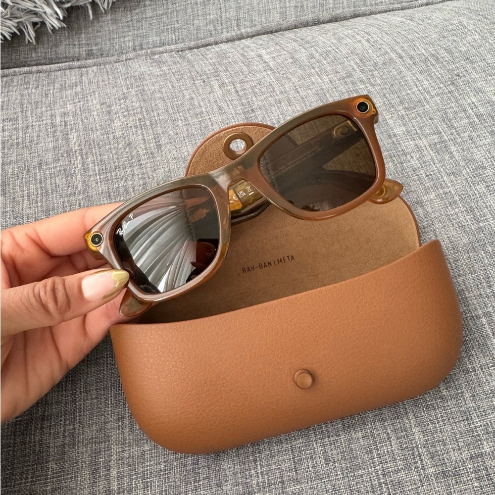 Ray-Ban Meta Smart Glasses Wayfarer Unisex Standard Smartglasses